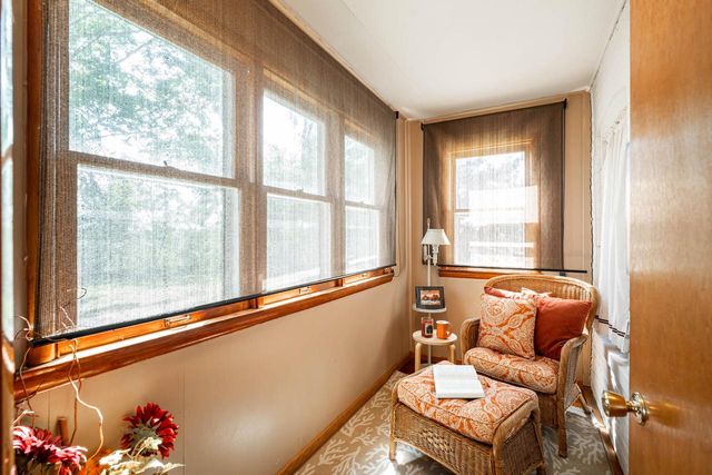 W1554 North Side DRIVE, Oconomowoc, WI 53066