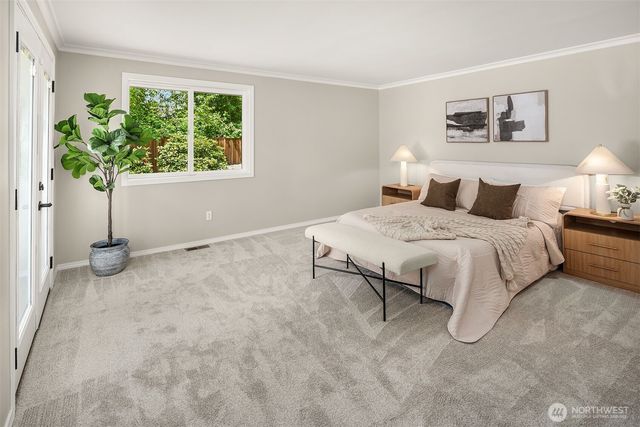 1815 Field Avenue NE, Renton, WA 98059