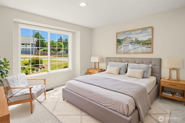 1815 Field Avenue NE, Renton, WA 98059