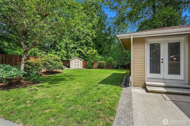 1815 Field Avenue NE, Renton, WA 98059