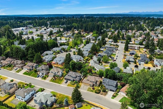 1815 Field Avenue NE, Renton, WA 98059