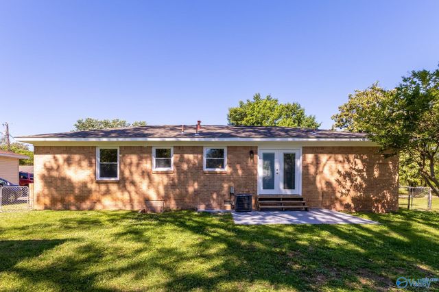 4402 Kiger Street SW, Huntsville, AL 35805