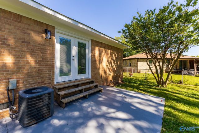 4402 Kiger Street SW, Huntsville, AL 35805