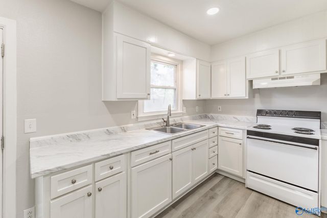 4402 Kiger Street SW, Huntsville, AL 35805