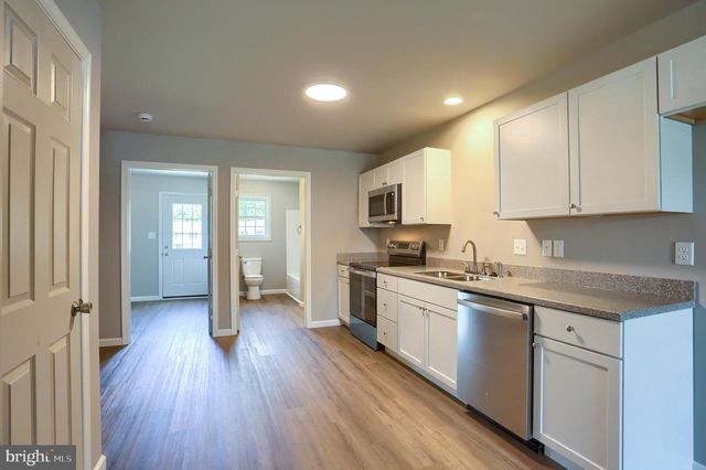 137 SABLE DR, Carlisle, PA 17013