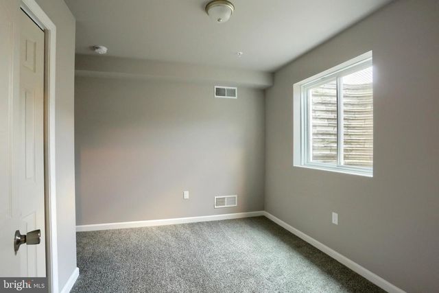 137 SABLE DR, Carlisle, PA 17013