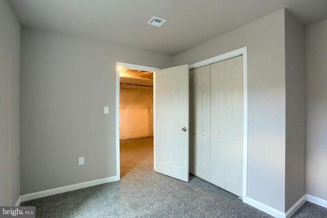 137 SABLE DR, Carlisle, PA 17013