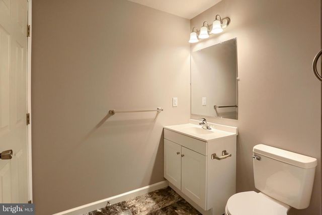 137 SABLE DR, Carlisle, PA 17013