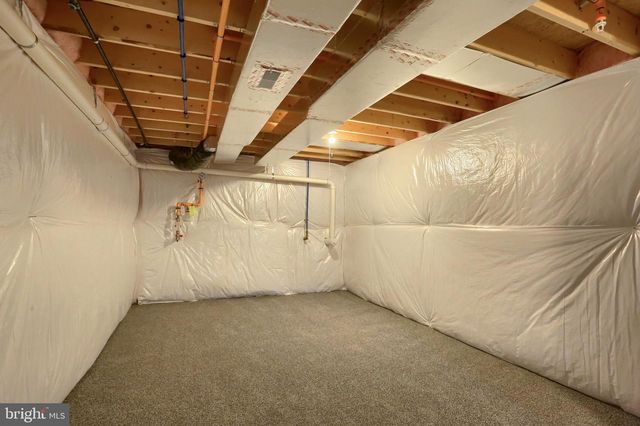 137 SABLE DR, Carlisle, PA 17013