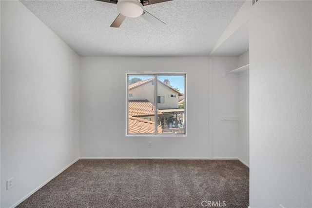 12532 Ironstone, Victorville, CA 92392