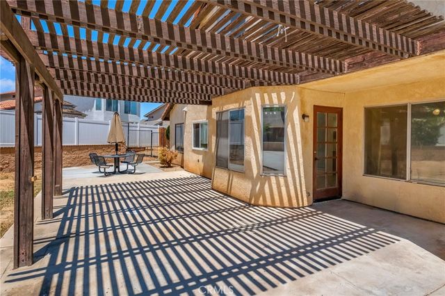 12532 Ironstone, Victorville, CA 92392