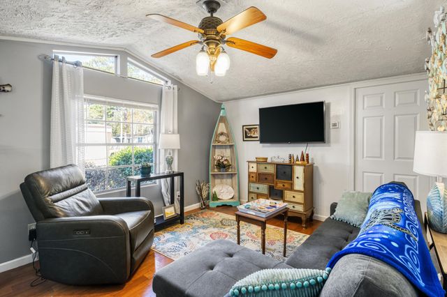 154 Offshore Dr., Murrells Inlet, SC 29576