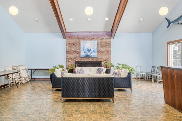 154 Offshore Dr., Murrells Inlet, SC 29576