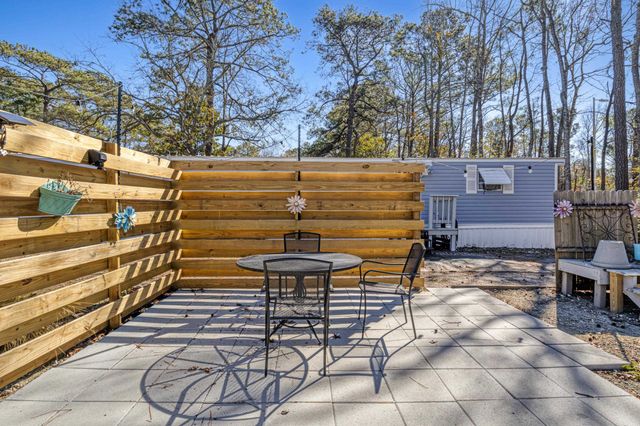 154 Offshore Dr., Murrells Inlet, SC 29576