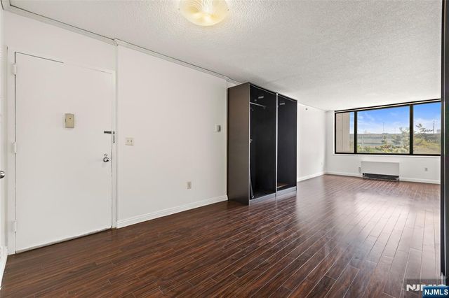 45 River Drive 415, Jersey City, NJ 07310