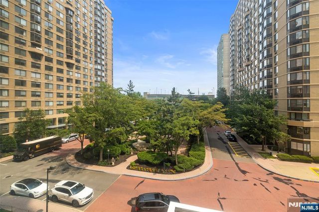 45 River Drive 415, Jersey City, NJ 07310