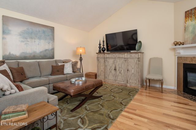 4528 Shamus Way, Knoxville, TN 37918