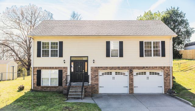 524 Barney Ln, Clarksville, TN 37042