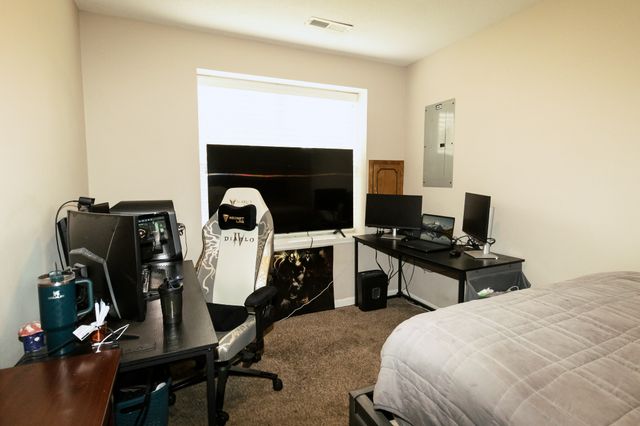 524 Barney Ln, Clarksville, TN 37042
