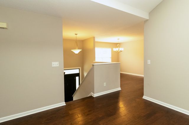 524 Barney Ln, Clarksville, TN 37042