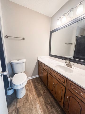 524 Barney Ln, Clarksville, TN 37042