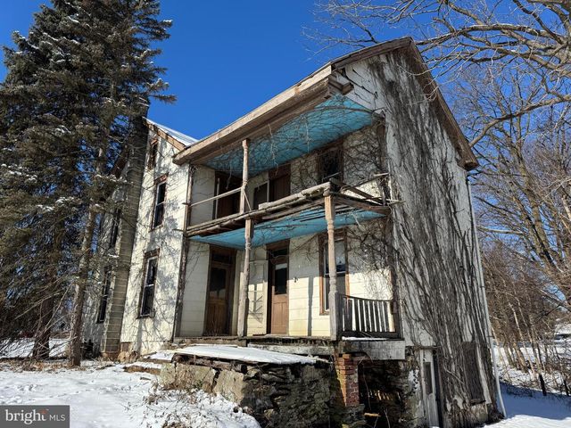 303 HILLDALE RD, Pequea, PA 17565