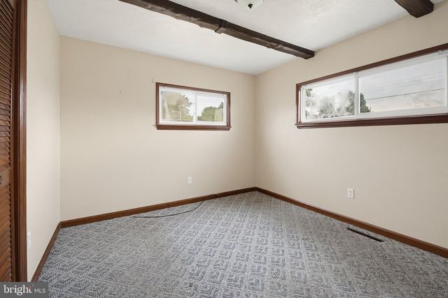521 N 9TH AVE, Lebanon, PA 17046