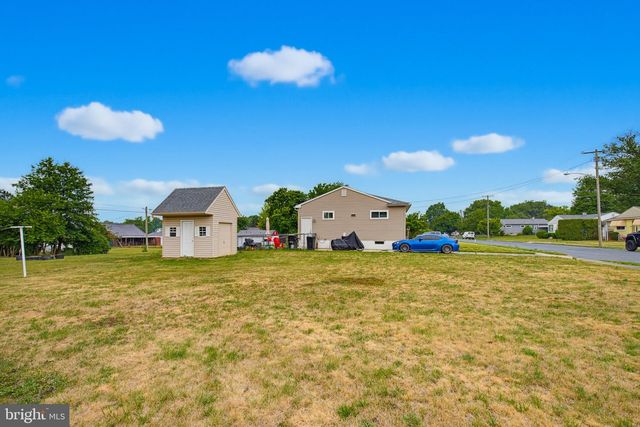 521 N 9TH AVE, Lebanon, PA 17046