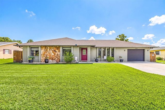3242 CARDIFF ST, Punta Gorda, FL 33983
