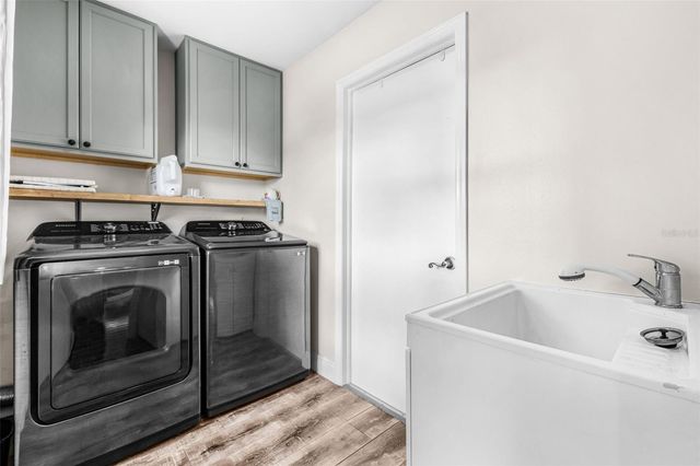 3242 CARDIFF ST, Punta Gorda, FL 33983