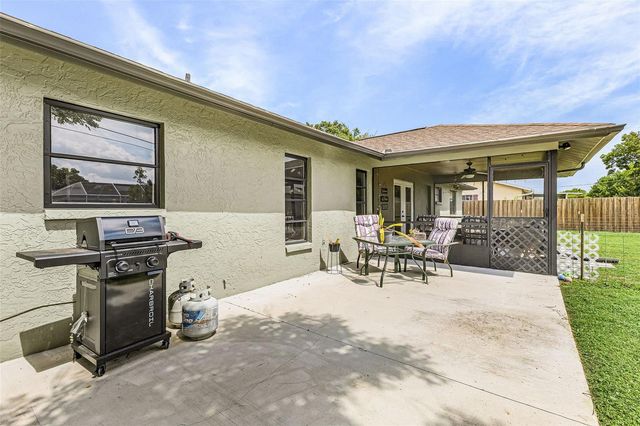3242 CARDIFF ST, Punta Gorda, FL 33983