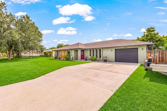 3242 CARDIFF ST, Punta Gorda, FL 33983