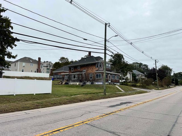 552 Hanover Street, Manchester, NH 03104