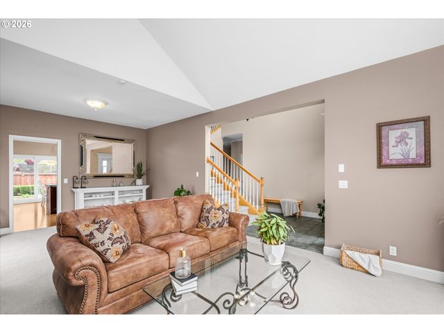 3387 WINCHESTER Way, Eugene, OR 97401