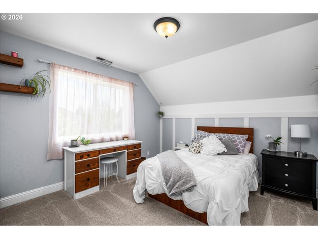 3387 WINCHESTER Way, Eugene, OR 97401