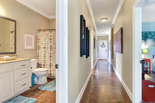 15719 Parkside Ct, Baton Rouge, LA 70817