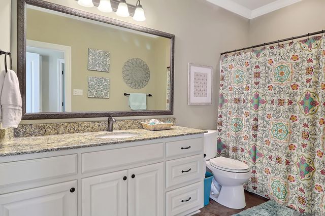 15719 Parkside Ct, Baton Rouge, LA 70817