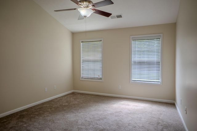 309 Ravenwood Place, Richmond, KY 40475