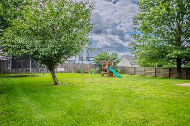 309 Ravenwood Place, Richmond, KY 40475