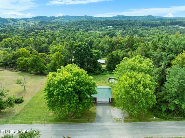 320 Redbird Circle, Cumberland Gap, TN 37724