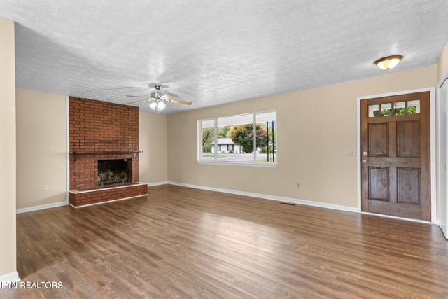 320 Redbird Circle, Cumberland Gap, TN 37724