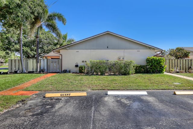 8184 Ambach Way, Hypoluxo, FL 33462