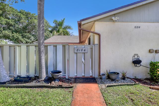 8184 Ambach Way, Hypoluxo, FL 33462