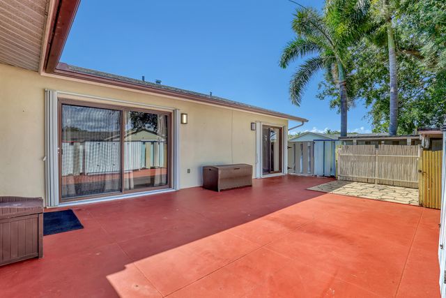 8184 Ambach Way, Hypoluxo, FL 33462
