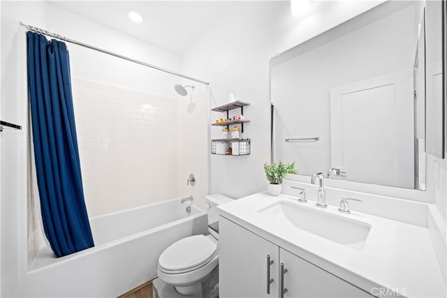 709 Cara Cara Lane, Covina, CA 91723