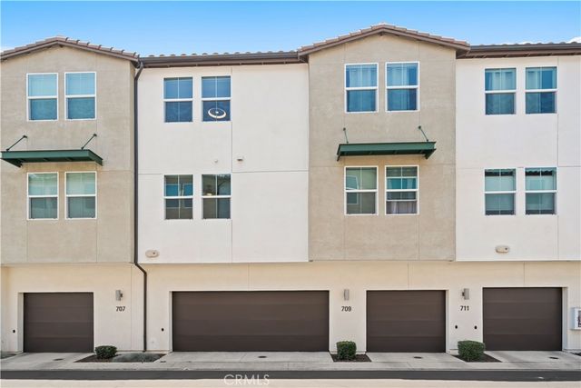 709 Cara Cara Lane, Covina, CA 91723