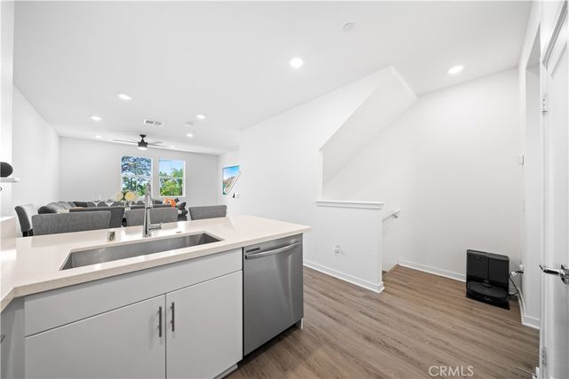 709 Cara Cara Lane, Covina, CA 91723