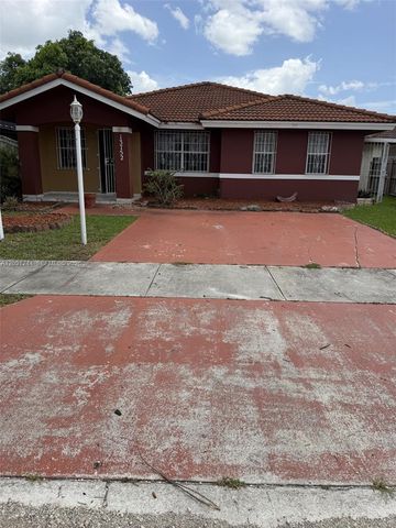13752 SW 156th St, Miami, FL 33177