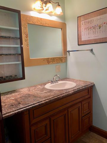 1810 Route 102, Canaan, VT 05903