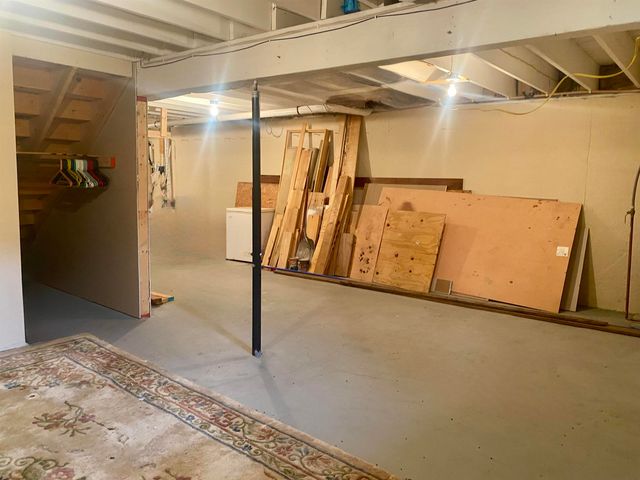 1810 Route 102, Canaan, VT 05903